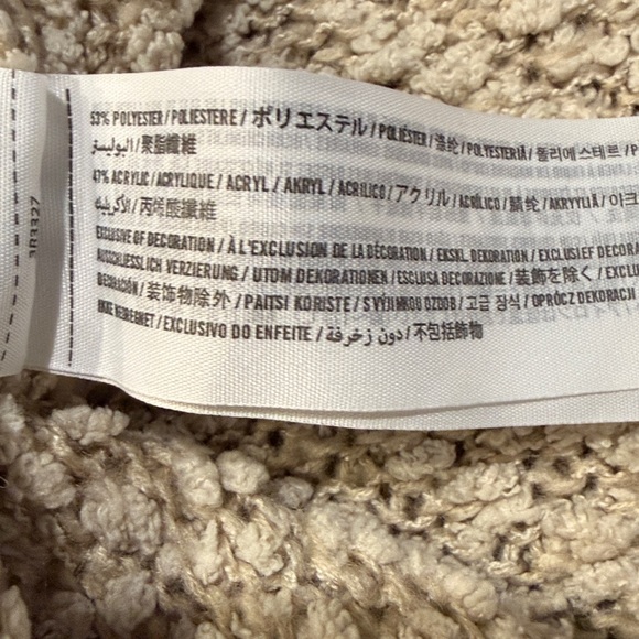 Hollister Beige Cowl Neck Sweater - Picture 9 of 9